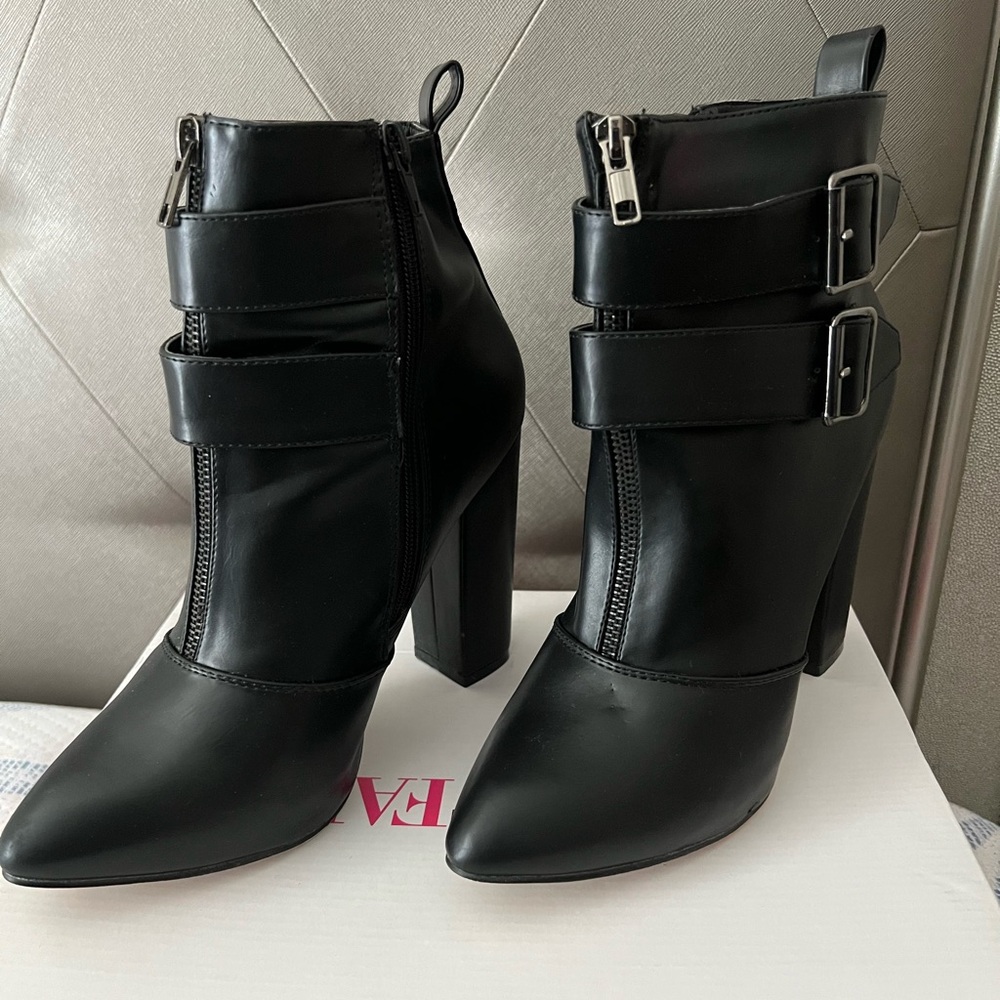 JustFab Black Heeled Boots with Buckle Detail